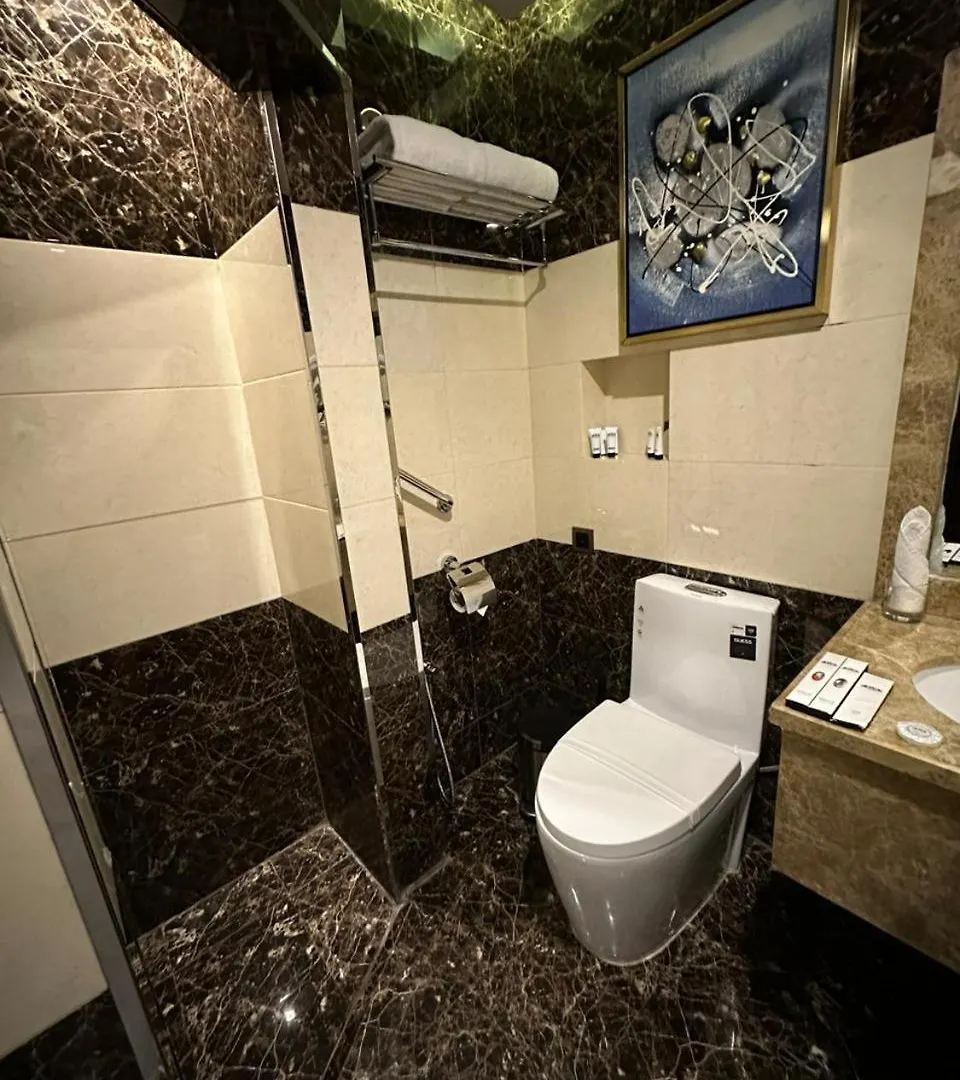 Al Ertiqaa Hotel Jeddah 3*,
